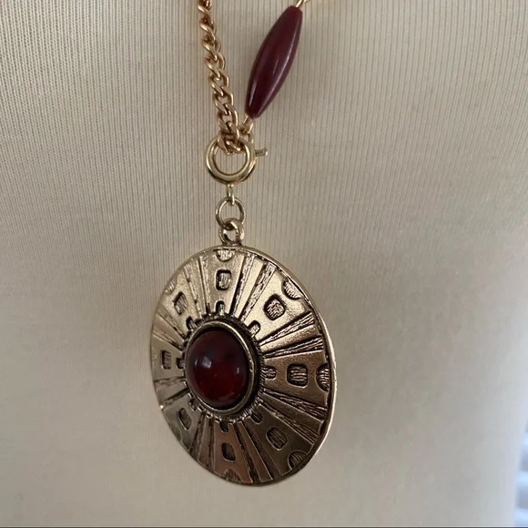 Sarah Cov Gold Necklace with Removable Pendant - Picture 6 of 7